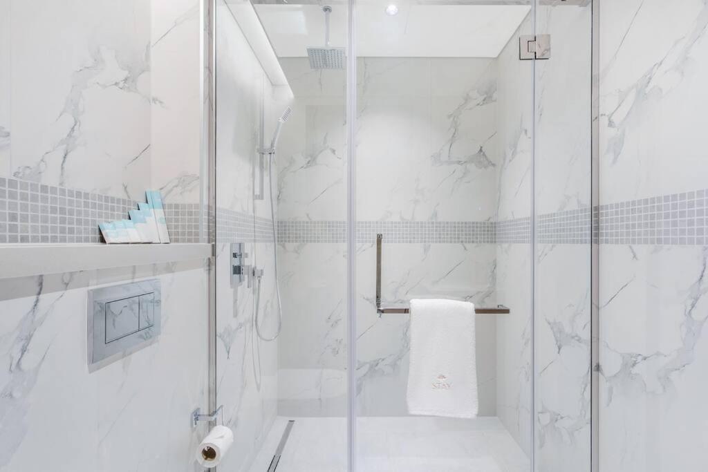 Apartment By Latinem Luxury 1br Opa2410 Near Burj Khalifa Dubai