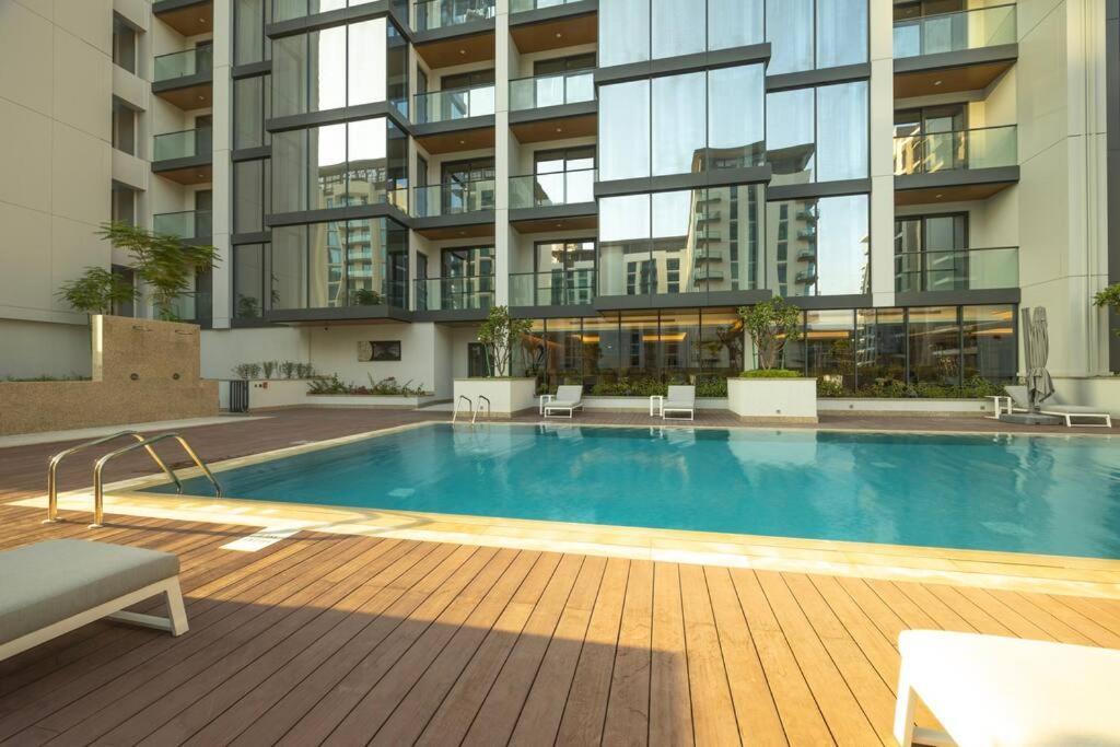 By Latinem Luxury 1br Opa2410 Near Burj Khalifa Apartment